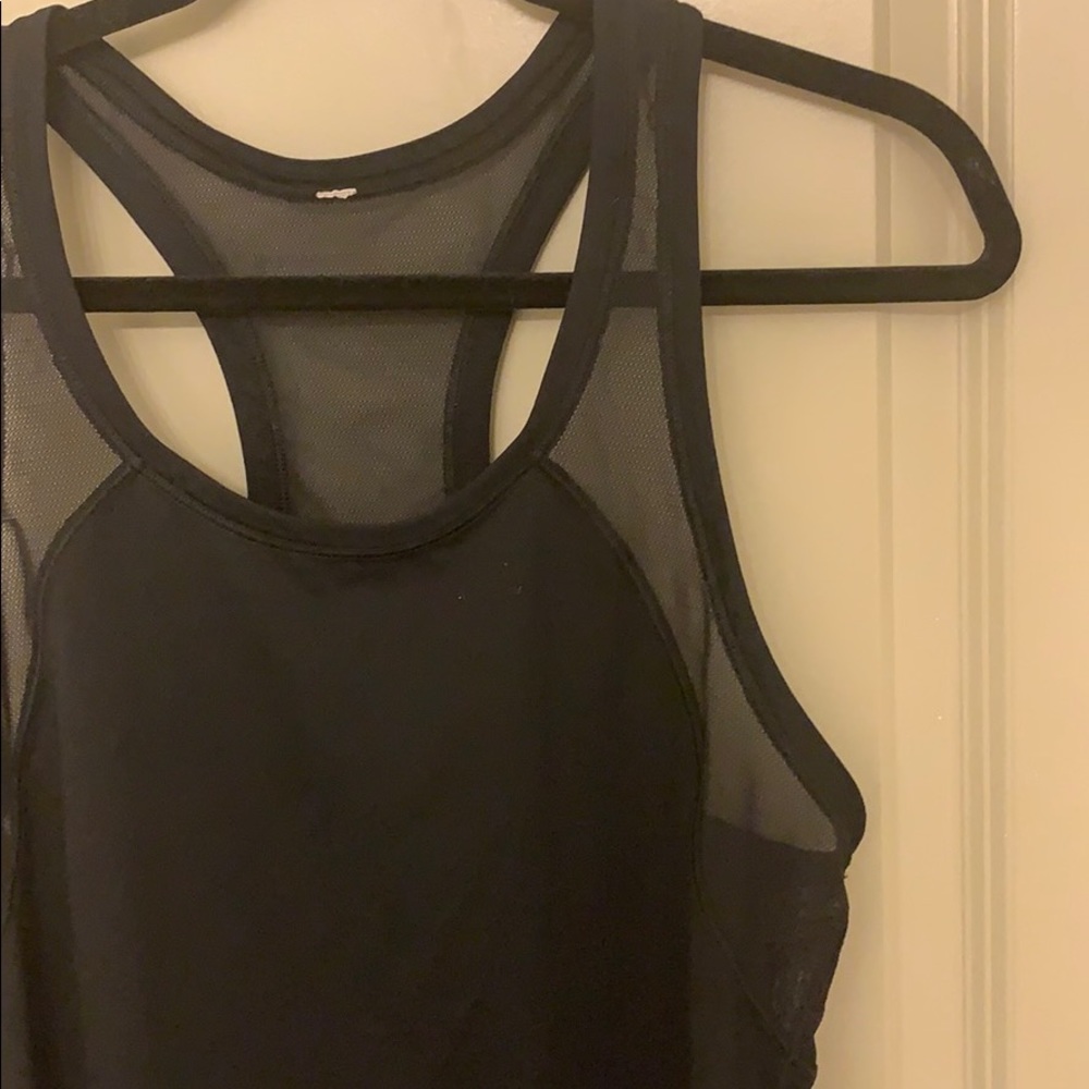 Black sleeveless mesh lululemon tank - Picture 2 of 5